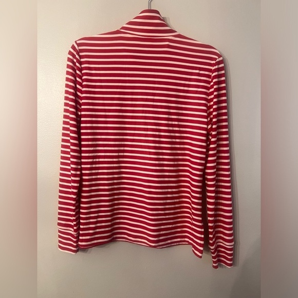 Crown & Ivy Red and White Striped Lounge Set
Size small - Picture 3 of 4